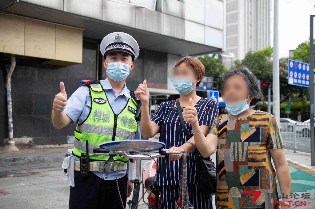 禪城公安開展文明點贊活動，傳遞文明禮讓安全出行理念