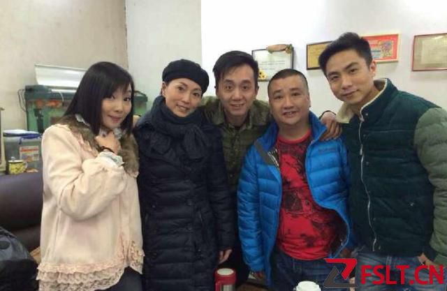 黃俊英叮囑陳堅(jiān)雄太太照顧好臥病的婆婆，廣東網(wǎng)友：師恩似海！