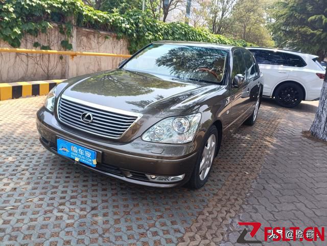 06年的雷克薩斯LS430只開(kāi)了5萬(wàn)公里，真沒(méi)調(diào)表！廣東車商30萬(wàn)收走