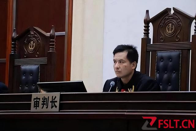 廣東女局長(zhǎng)何麗瓊：非法斂財(cái)高達(dá)13億，法庭上還揚(yáng)言對(duì)錢不感興趣