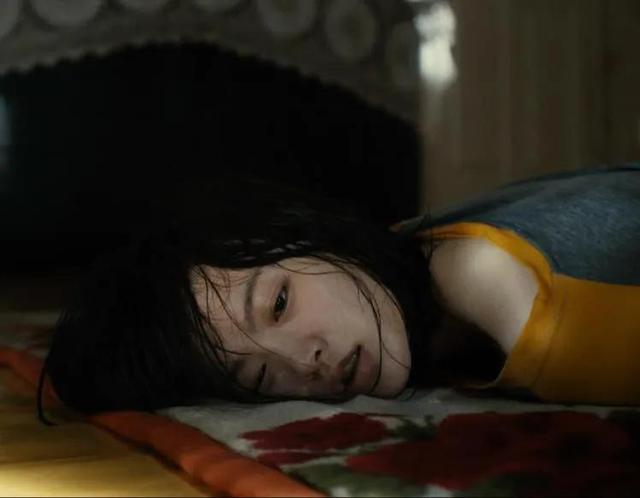 廣東一女孩遭五人輪奸，哭著哀求：我隨你們糟蹋，求你們別傷害我