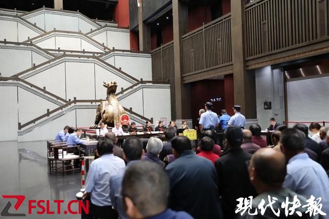 大老板癡迷《盜墓筆記》，加入盜墓團(tuán)被判十年三個月