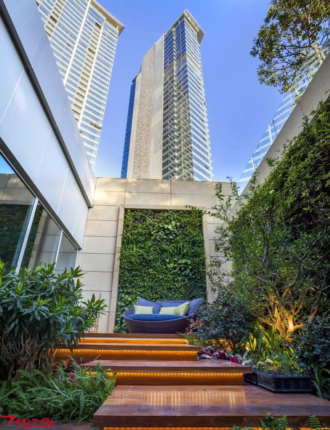 廣州一豪宅賣出4.61億元“天價(jià)”！刷新紀(jì)錄！