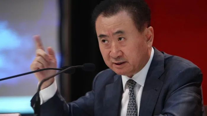 王健林被蘇寧要債50.4億元