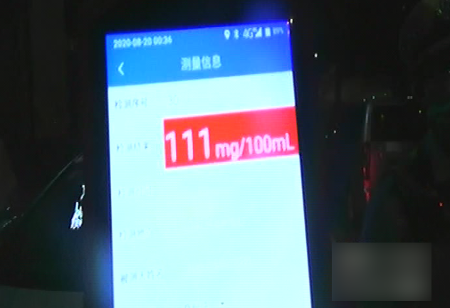 作死！醉駕司機沖卡逃逸，結(jié)果讓人大呼舒服…(圖18)