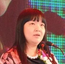 佛商巾幗：芳華正茂，美麗綻放！(圖1)